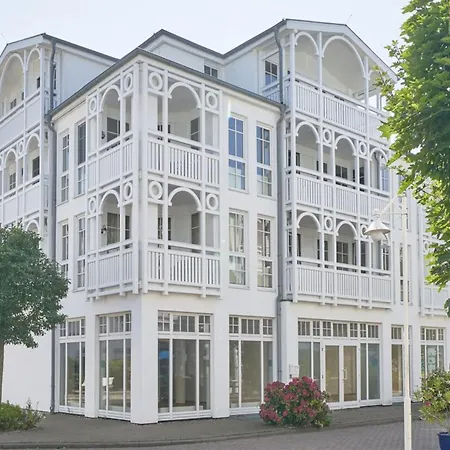 Geschmackvoll Eingerichtete Mit Grossem Balkon In Apartment Sellin (Rugen)